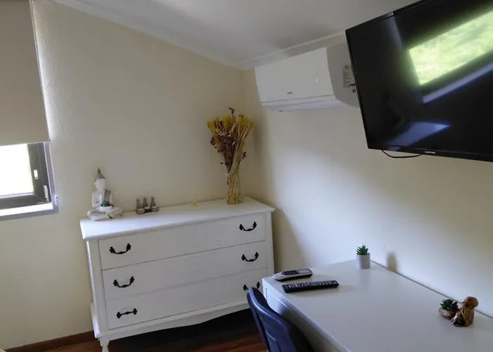 Quinta Da Agua Pensión